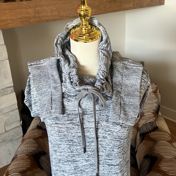 Athleta Sport It Dress - Picture 3 of 8